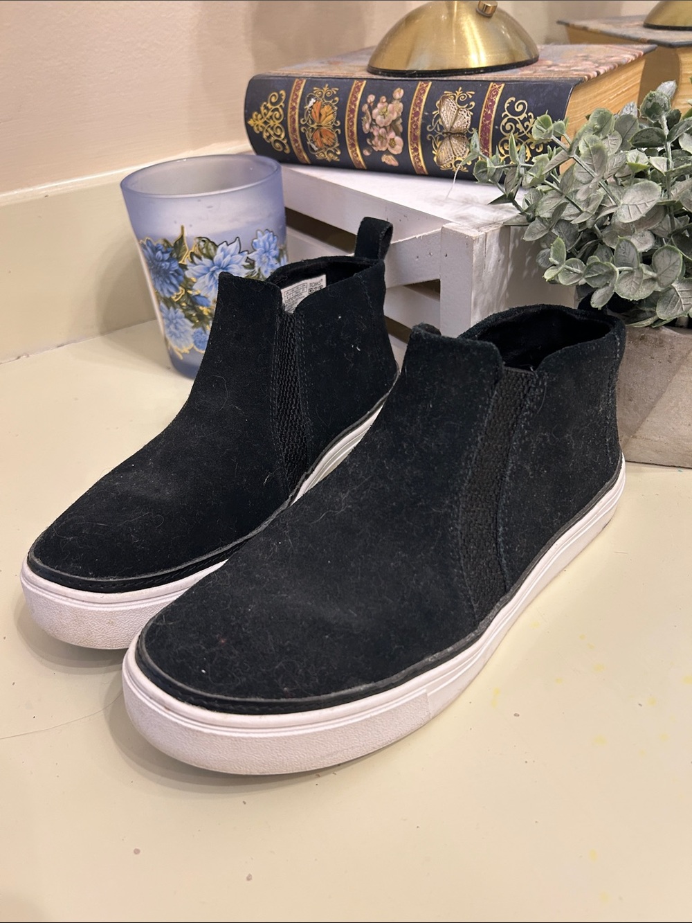 Toms Black Suede Slip-On Platform Sneakers